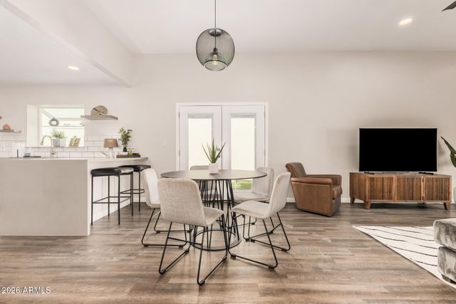 231 LAGUNA Drive E, Litchfield Park, AZ 85340