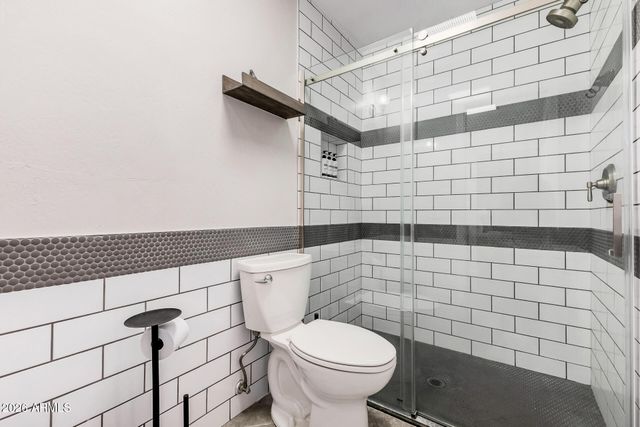 231 LAGUNA Drive E, Litchfield Park, AZ 85340