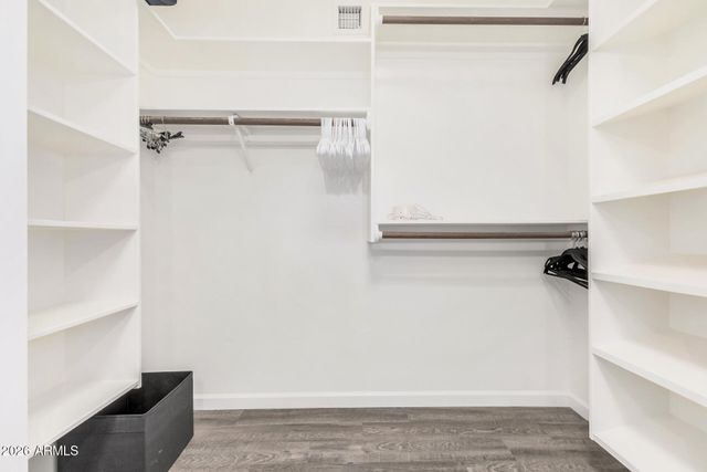 231 LAGUNA Drive E, Litchfield Park, AZ 85340