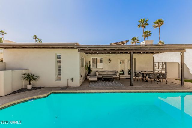 231 LAGUNA Drive E, Litchfield Park, AZ 85340