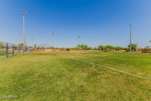 231 LAGUNA Drive E, Litchfield Park, AZ 85340