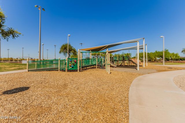 231 LAGUNA Drive E, Litchfield Park, AZ 85340