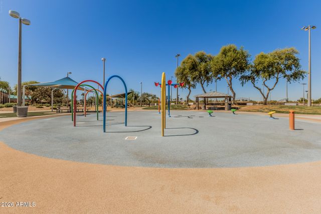 231 LAGUNA Drive E, Litchfield Park, AZ 85340