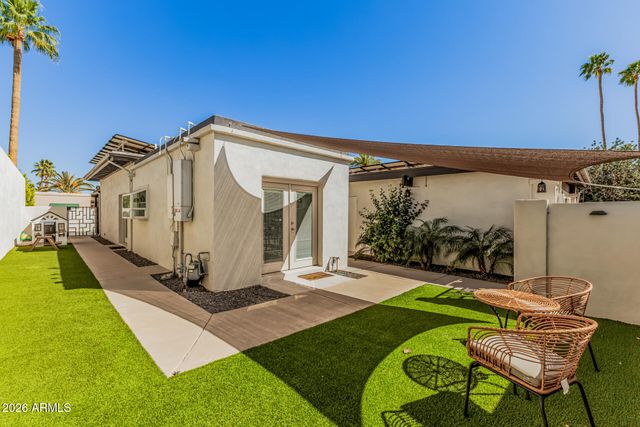 231 LAGUNA Drive E, Litchfield Park, AZ 85340