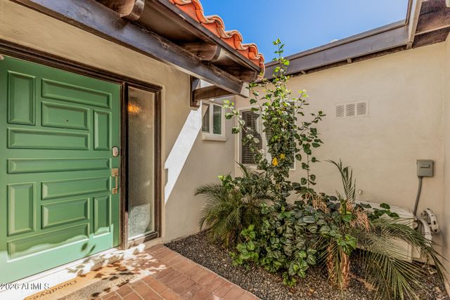 231 LAGUNA Drive E, Litchfield Park, AZ 85340