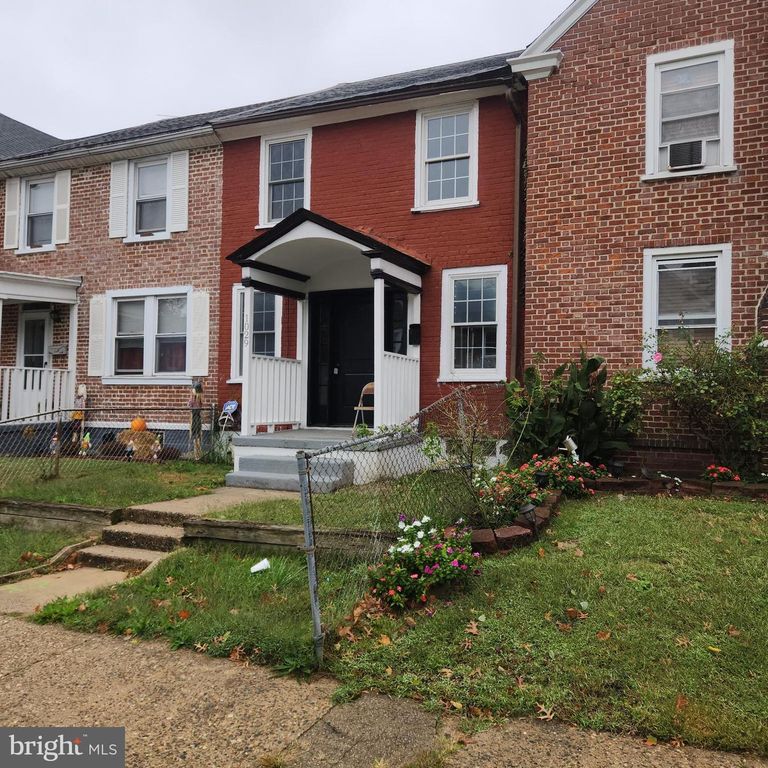 1029 IRONSIDE RD, Camden, NJ 08104