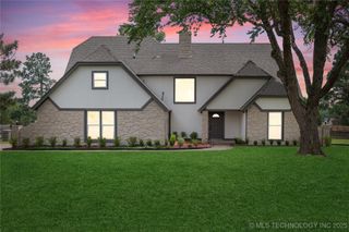 17312 E 109th Street N, Owasso, OK 74055