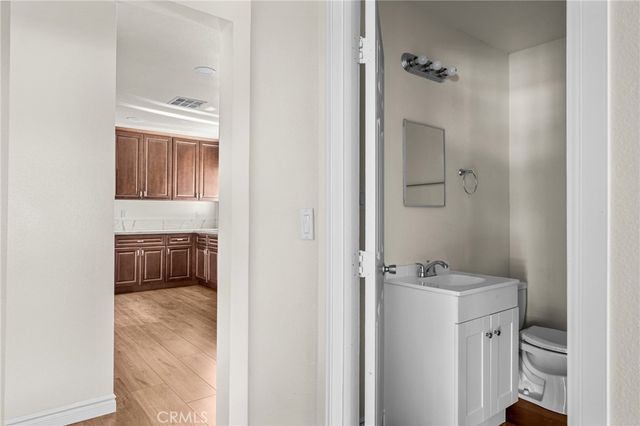 2514 Prospect Avenue, Riverside, CA 92507