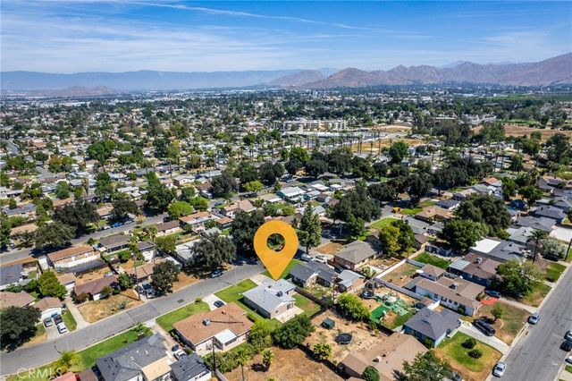 2514 Prospect Avenue, Riverside, CA 92507