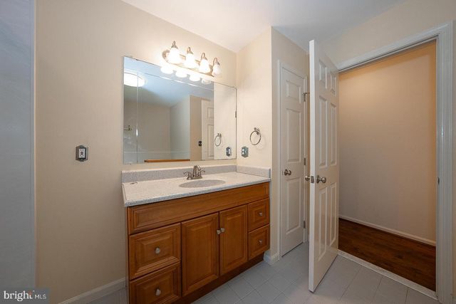 9315 EAGLE VIEW DR, Lafayette Hill, PA 19444