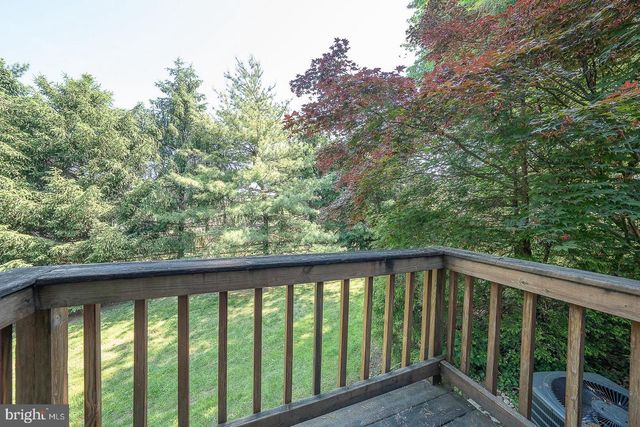 9315 EAGLE VIEW DR, Lafayette Hill, PA 19444