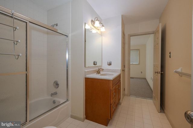 9315 EAGLE VIEW DR, Lafayette Hill, PA 19444