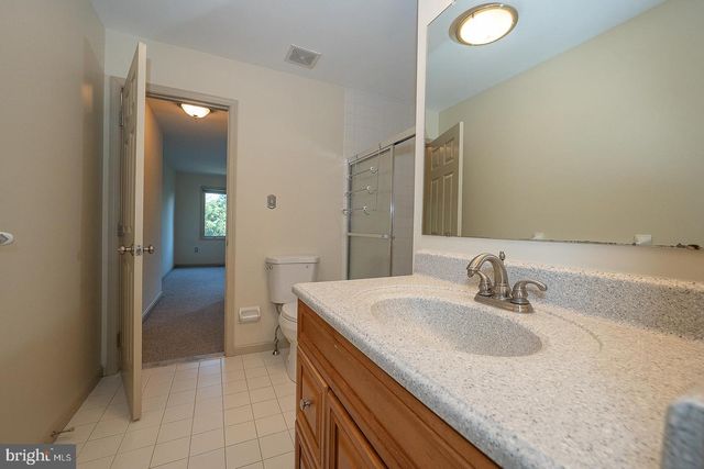 9315 EAGLE VIEW DR, Lafayette Hill, PA 19444