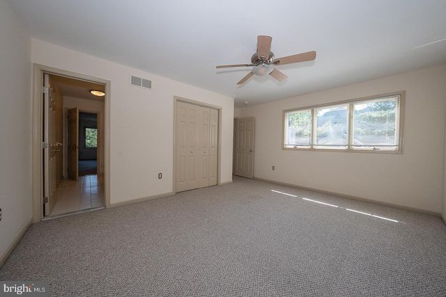 9315 EAGLE VIEW DR, Lafayette Hill, PA 19444