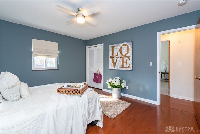 5806 Folkestone Drive, Dayton, OH 45459