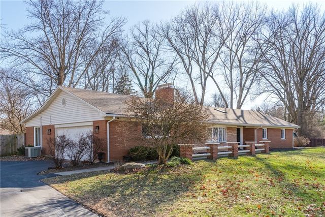 5806 Folkestone Drive, Dayton, OH 45459