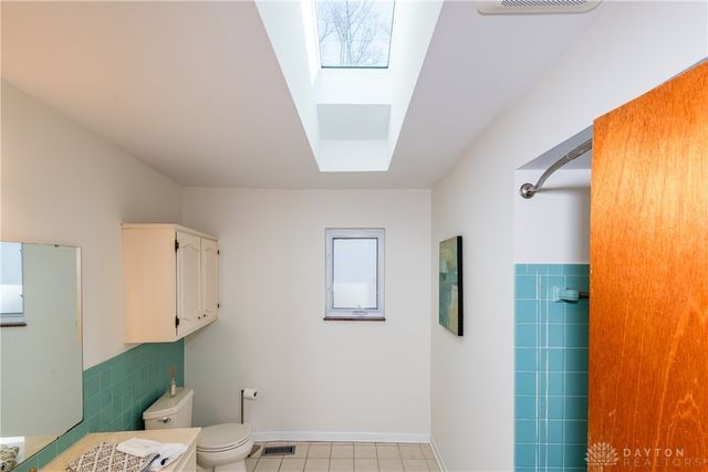 5806 Folkestone Drive, Dayton, OH 45459