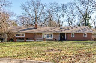 5806 Folkestone Drive, Dayton, OH 45459