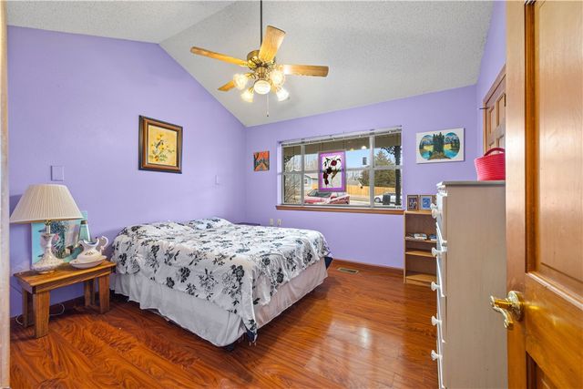 14 Walney Drive, Bella Vista, AR 72715