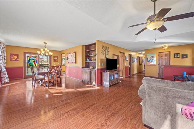 14 Walney Drive, Bella Vista, AR 72715