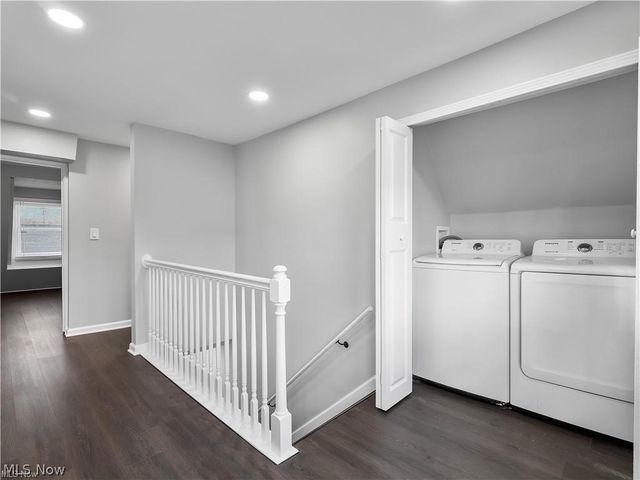 6110 W Clinton Avenue 3, Cleveland, OH 44102