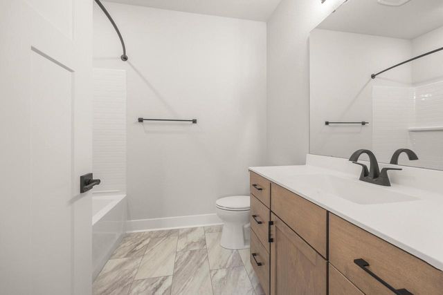 1733 Palmer COURT, Hartford, WI 53027