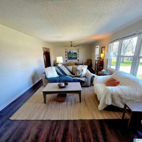 606 2ND AVENUE NE, Jacksonville, AL 36265