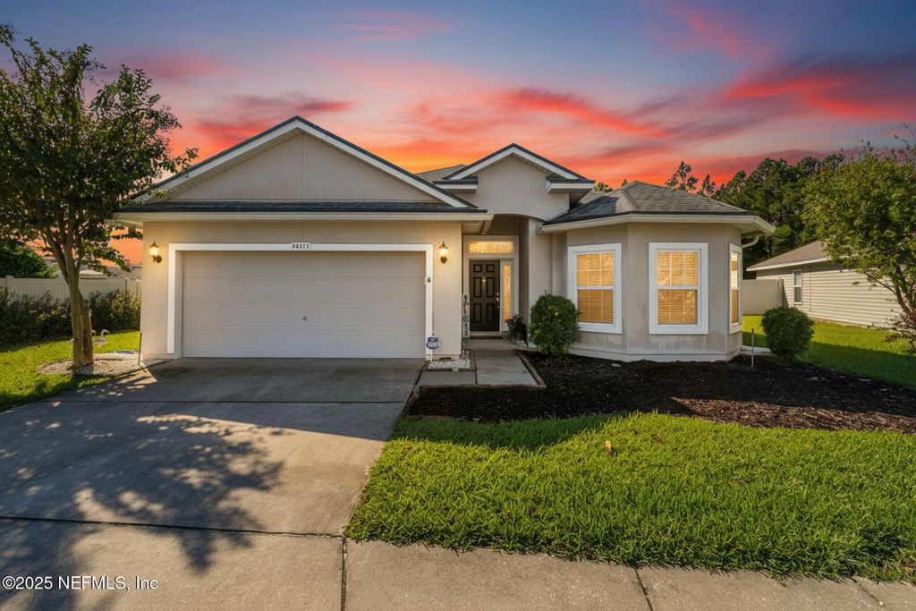 96017 GRAYLON Drive, Yulee, FL 32097