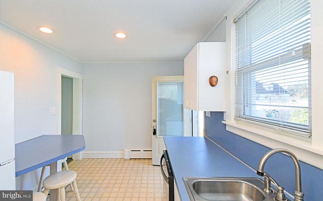 621 N FORREST, Norristown, PA 19403