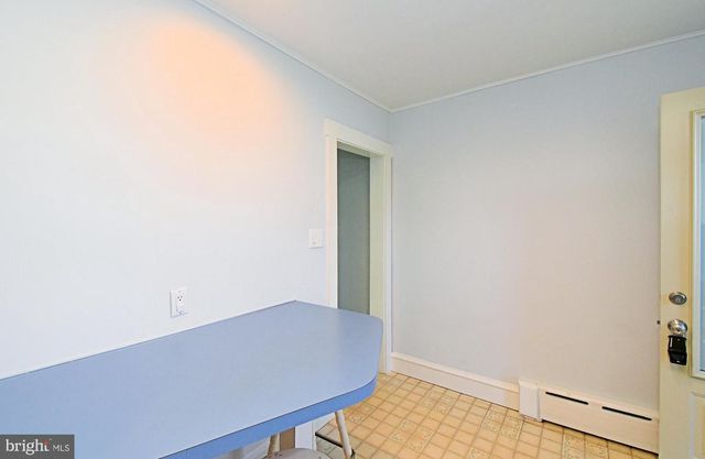 621 N FORREST, Norristown, PA 19403