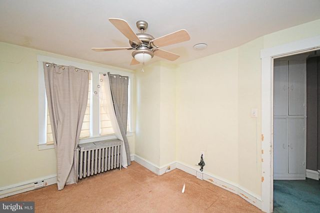 621 N FORREST, Norristown, PA 19403