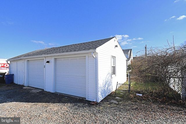 621 N FORREST, Norristown, PA 19403