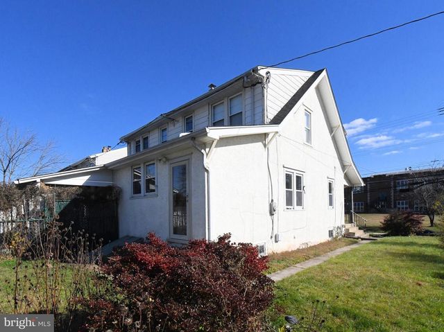 621 N FORREST, Norristown, PA 19403