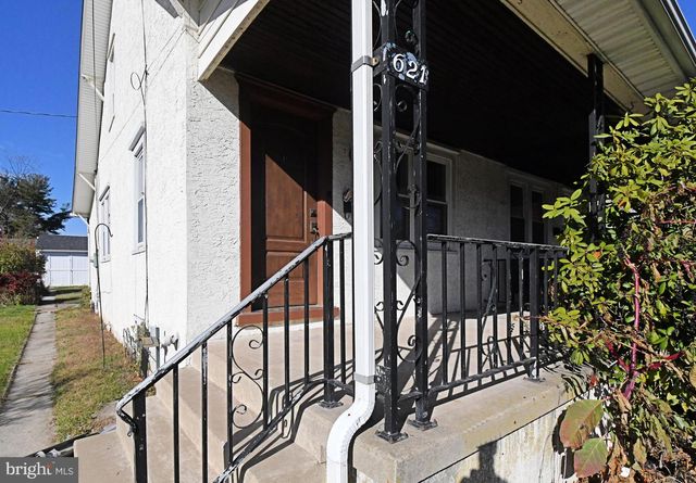 621 N FORREST, Norristown, PA 19403