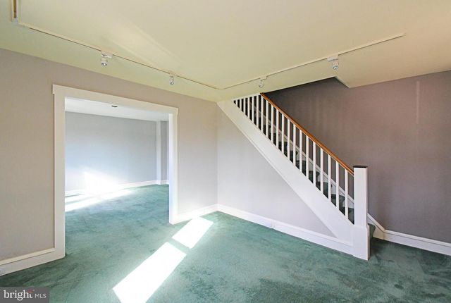 621 N FORREST, Norristown, PA 19403