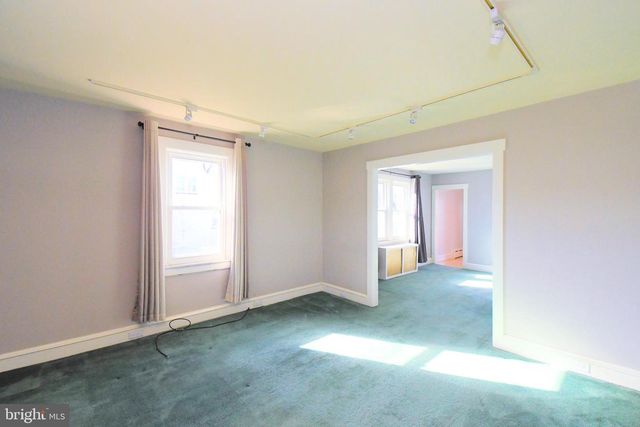 621 N FORREST, Norristown, PA 19403