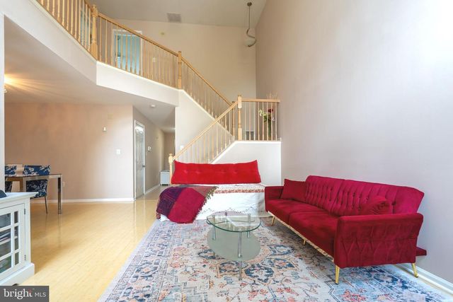 112 TREYMORE CT, Pennington, NJ 08534