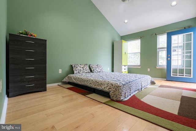 112 TREYMORE CT, Pennington, NJ 08534