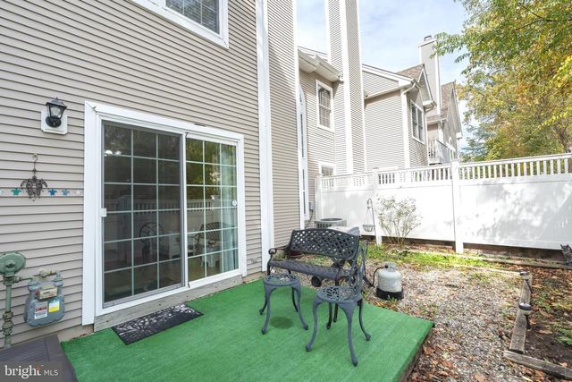 112 TREYMORE CT, Pennington, NJ 08534