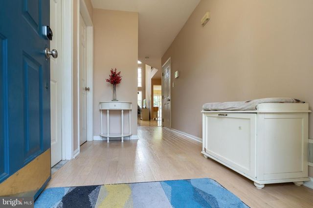 112 TREYMORE CT, Pennington, NJ 08534