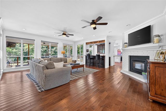 999 Sunbridge Lane, Rogers, AR 72758