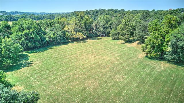 999 Sunbridge Lane, Rogers, AR 72758