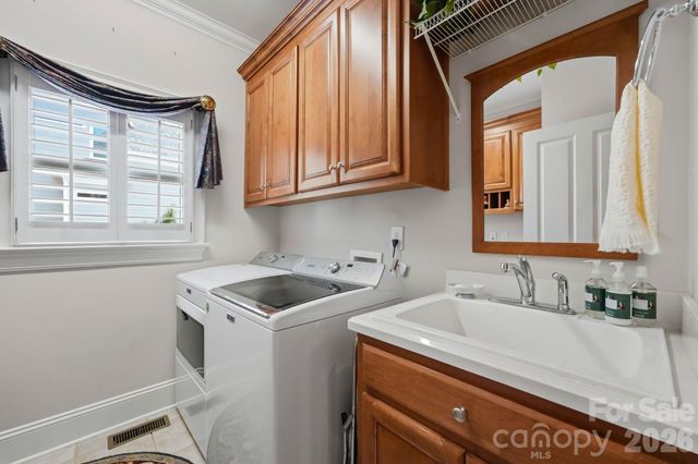 7755 Chapel Creek Drive, Denver, NC 28037