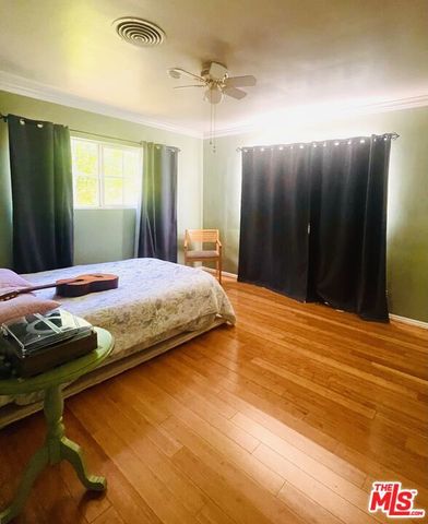 10704 Oro Vista Avenue, Sunland (los Angeles), CA 91040