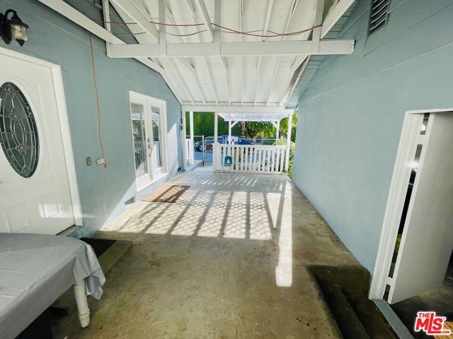 10704 Oro Vista Avenue, Sunland (los Angeles), CA 91040