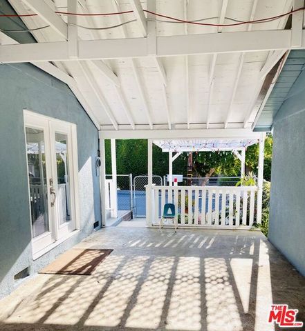 10704 Oro Vista Avenue, Sunland (los Angeles), CA 91040