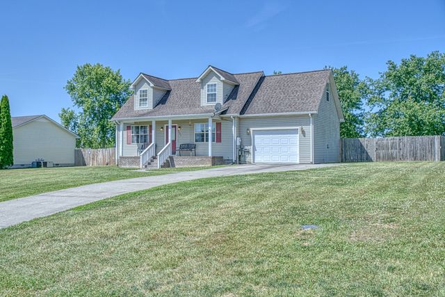 2292 Plunk Whitson Rd, Cookeville, TN 38501