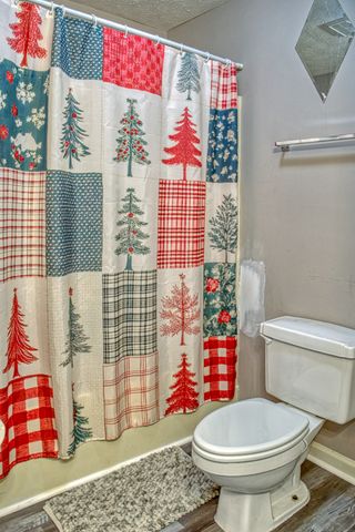 2292 Plunk Whitson Rd, Cookeville, TN 38501