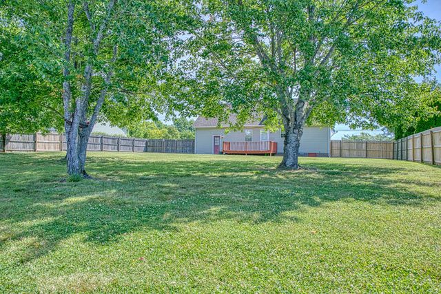 2292 Plunk Whitson Rd, Cookeville, TN 38501