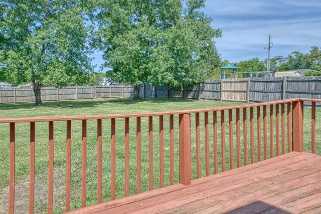 2292 Plunk Whitson Rd, Cookeville, TN 38501